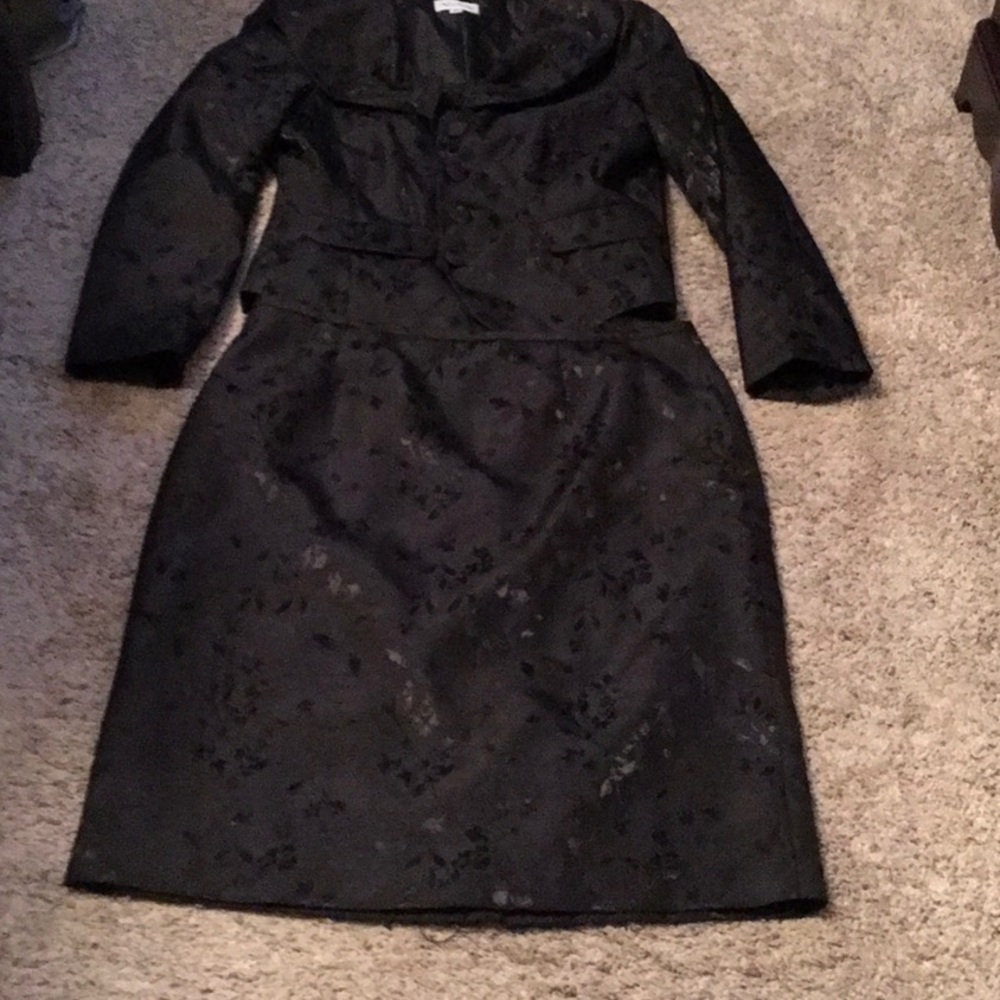 Two piece lined suit